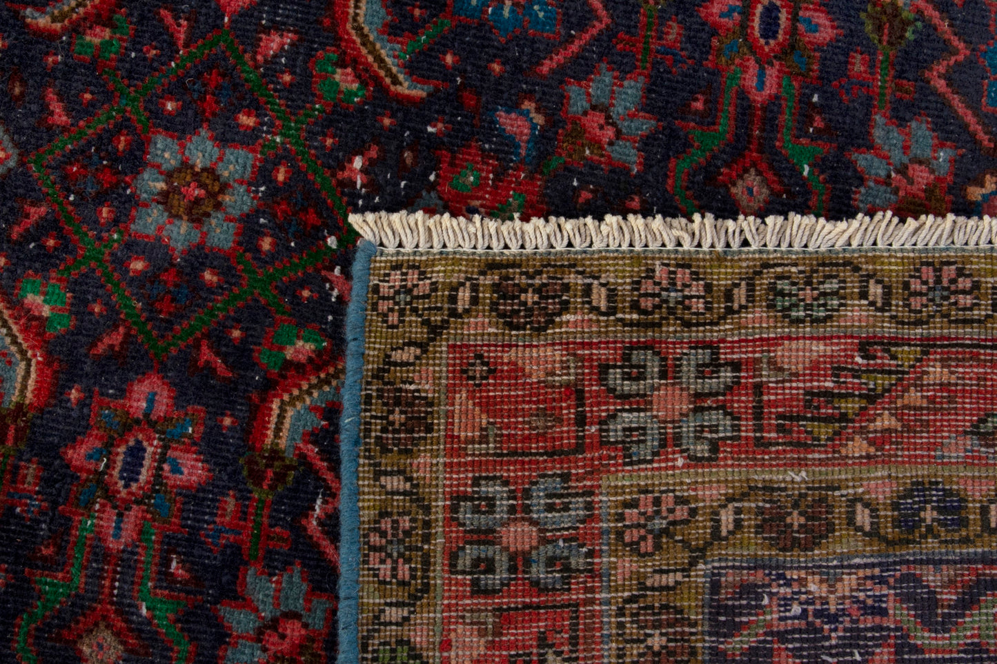 5097 - 5'11" x 11'11"