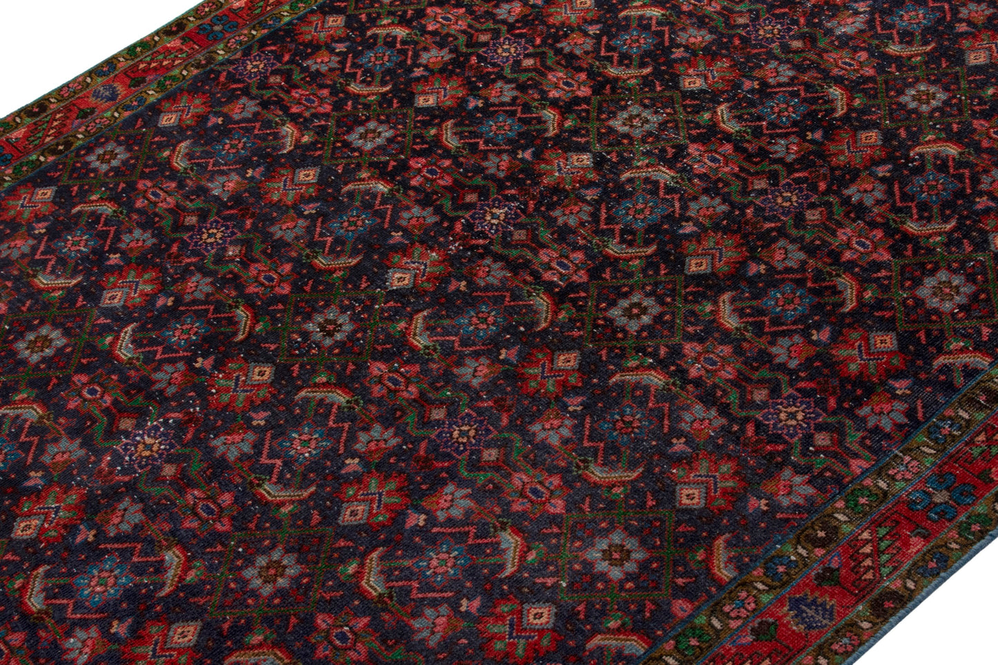 5097 - 5'11" x 11'11"