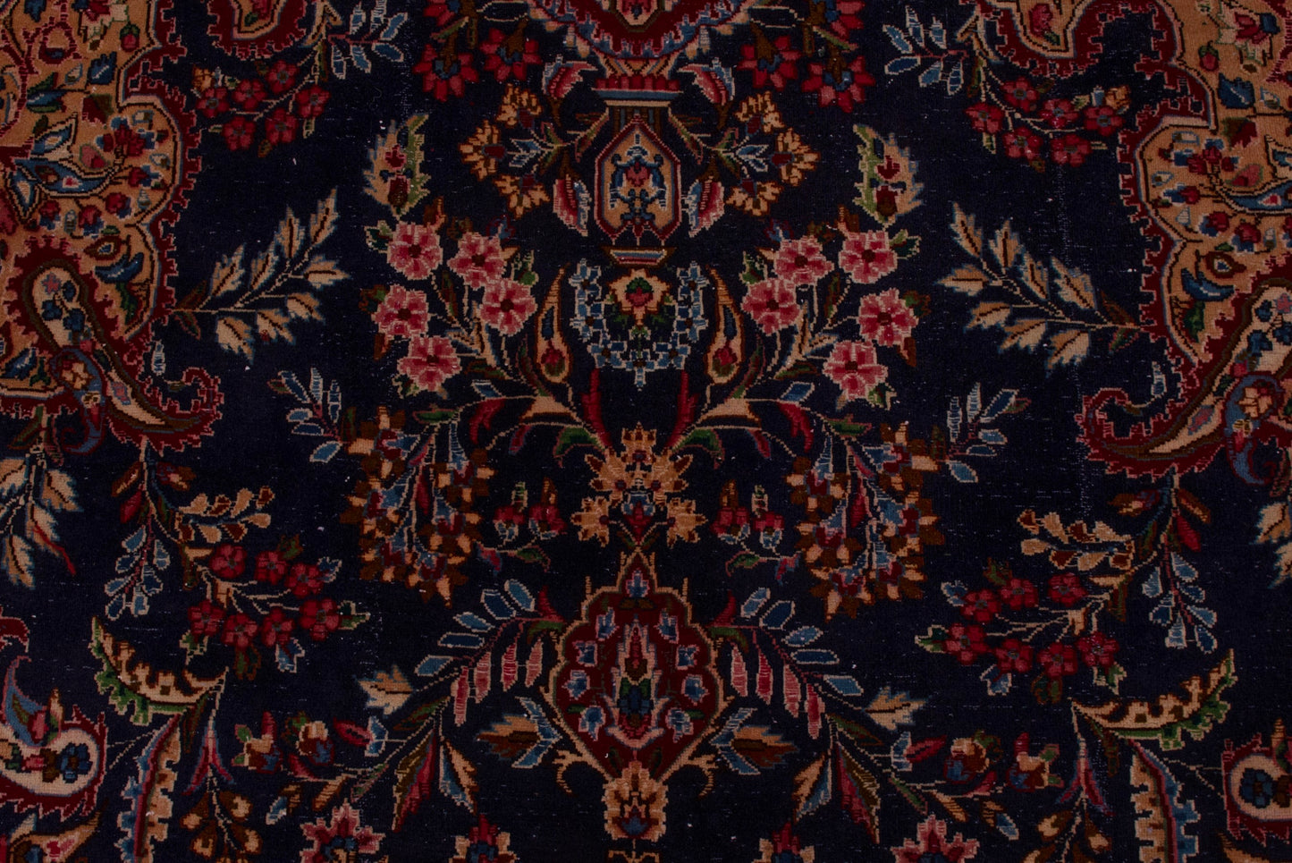 5110 - 8'11" x 12'10"