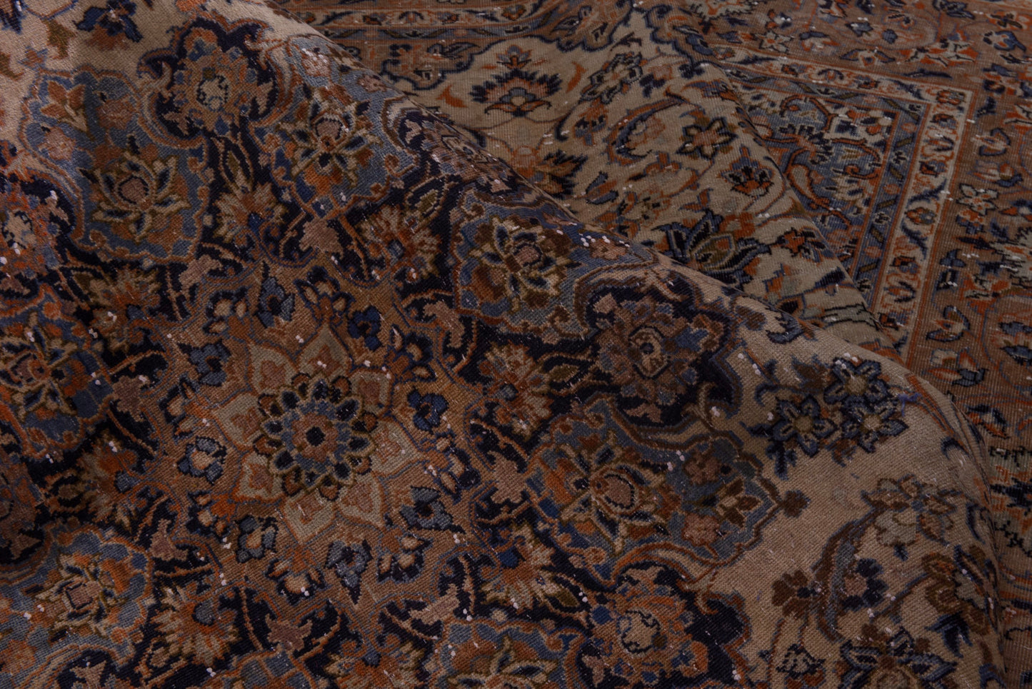 5113 - 8'1" x 11'11"