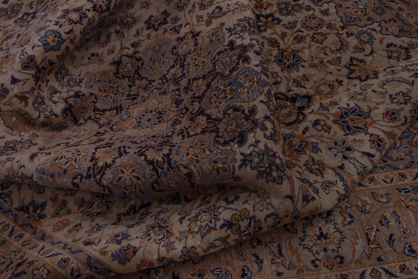 5113 - 8'1" x 11'11"