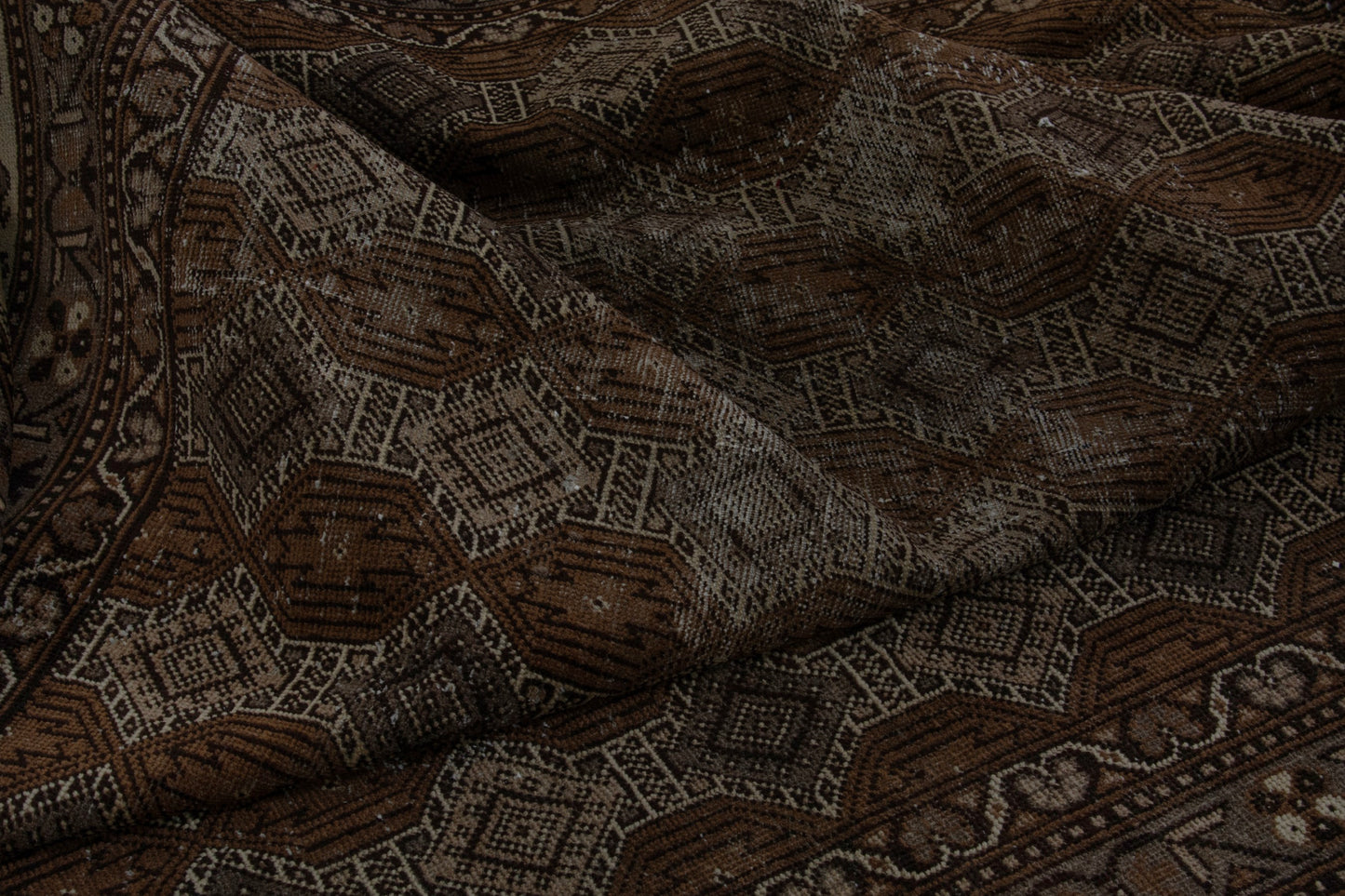 5116 - 8'8" x 11'10"