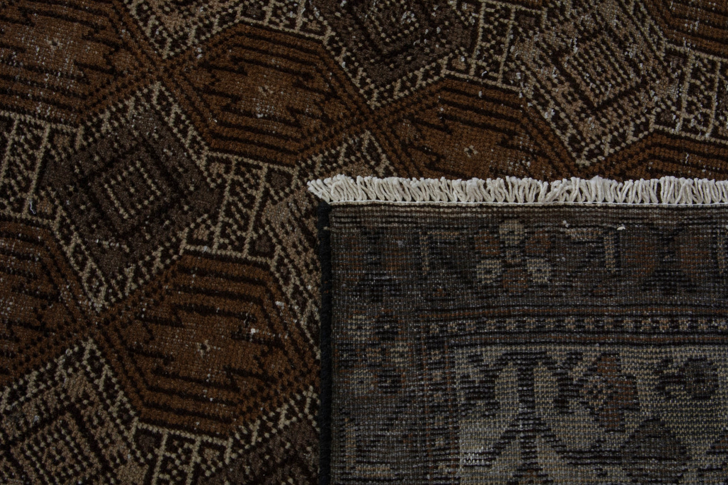 5116 - 8'8" x 11'10"