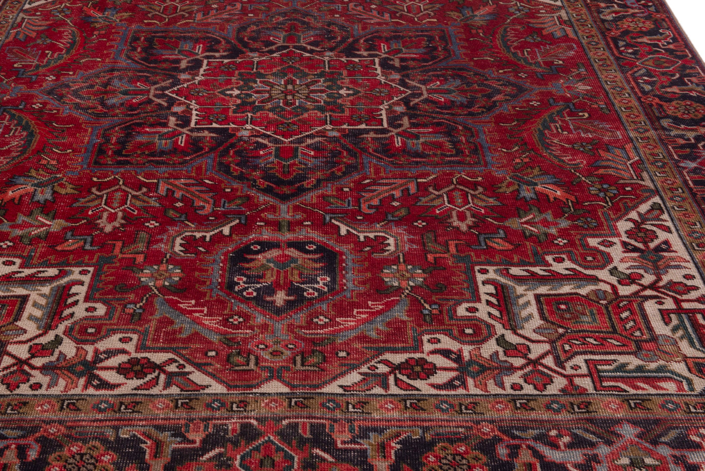 5120 - 7'7" x 10'10"