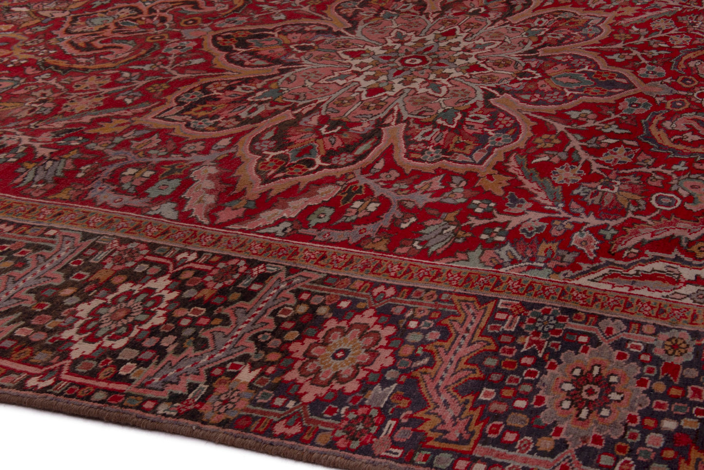 5125 - 8'4" x 12'11"