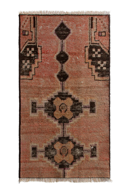 5231 - 1'11" x 3'1"