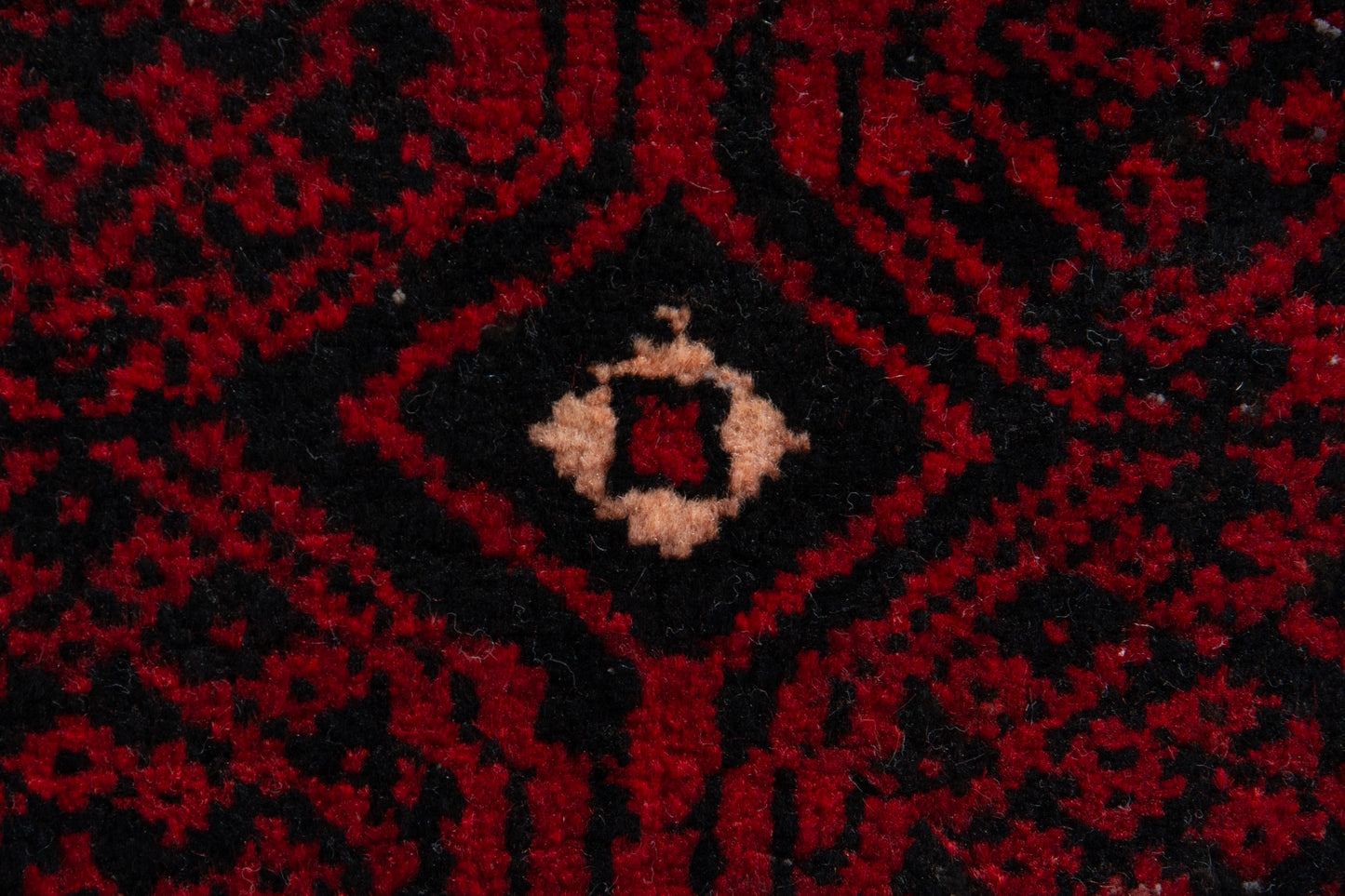 5257 - 1'11" x 1'10"