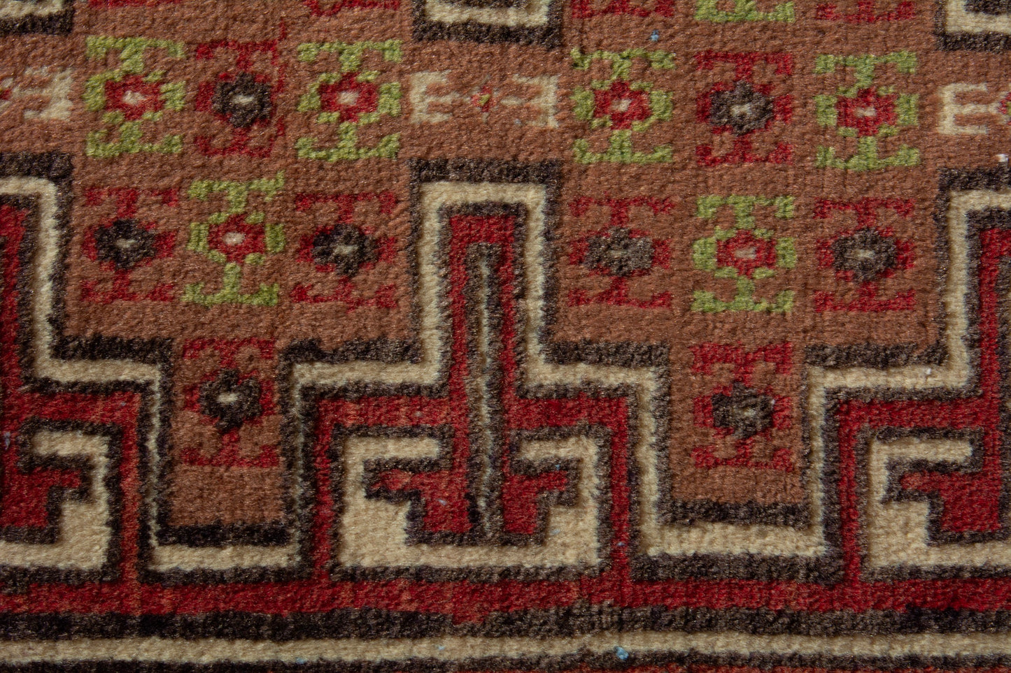 5273 - 2'2" x 3'3"