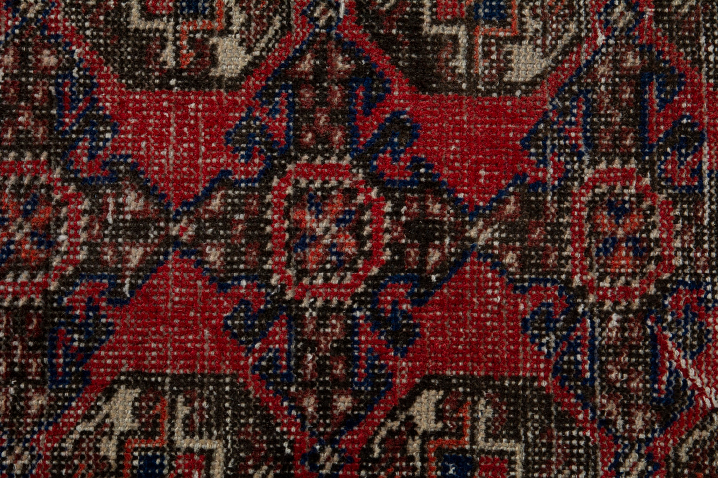 5321 - 3'11" x 9'3"