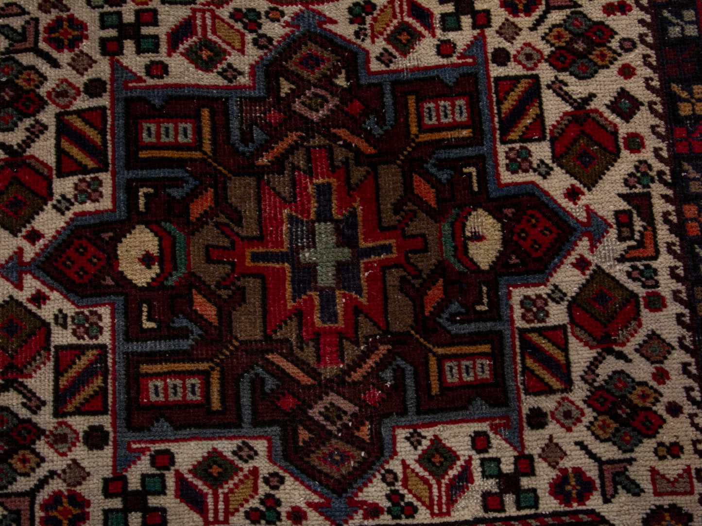 5461 - 2'7" x 12'10"