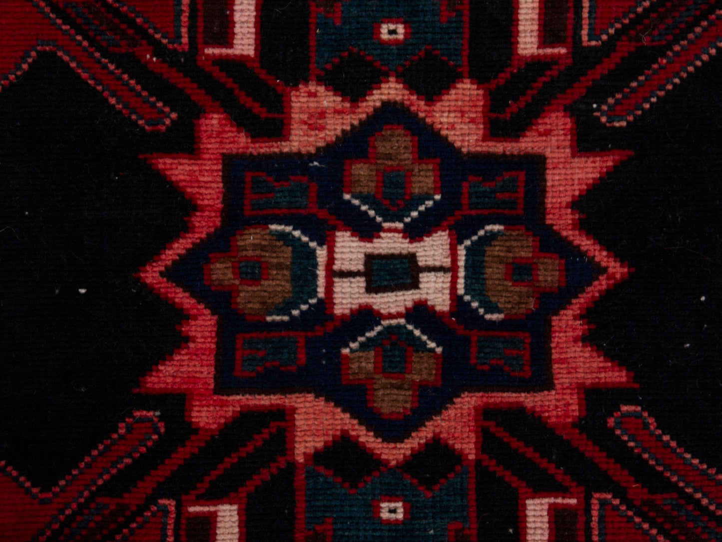 5471 - 1'8" x 8'4"