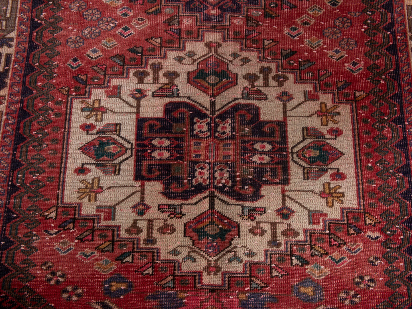 5481 - 4'10" x 7'3"