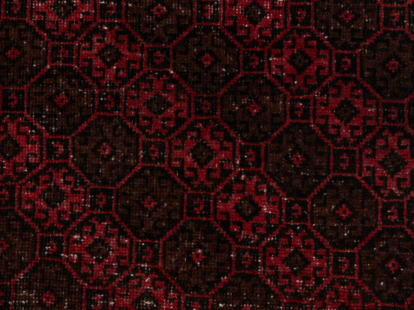 5541 - 1'11" x 5'3"