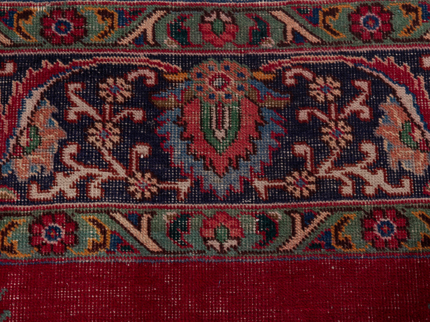 5583 - 8' x 11'4"