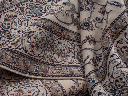 5598 - 7'10" x 11'