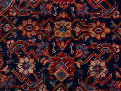 5613 - 10'3" x 14'1"