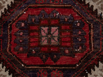 5638 - 2' x 8'10"
