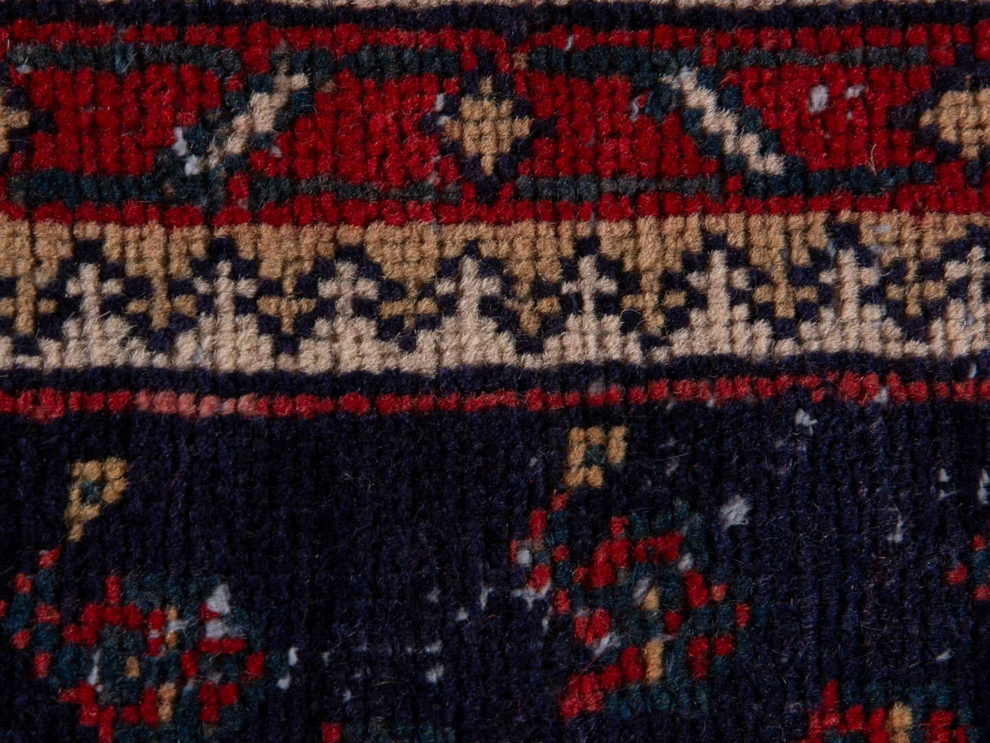 5675 - 3'6" x 10'3"