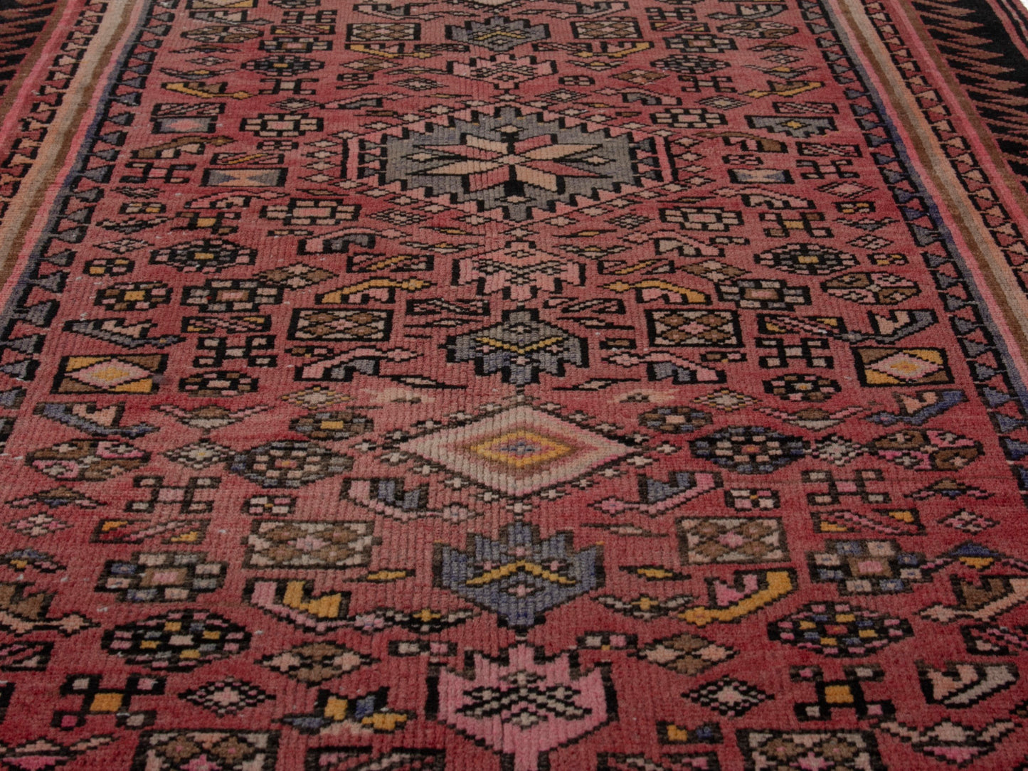 5678 - 3'3" x 9'1"