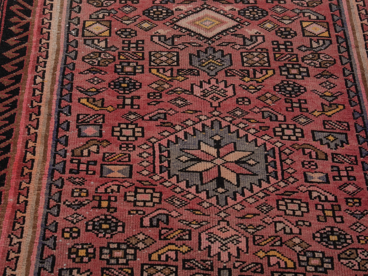 5678 - 3'3" x 9'1"