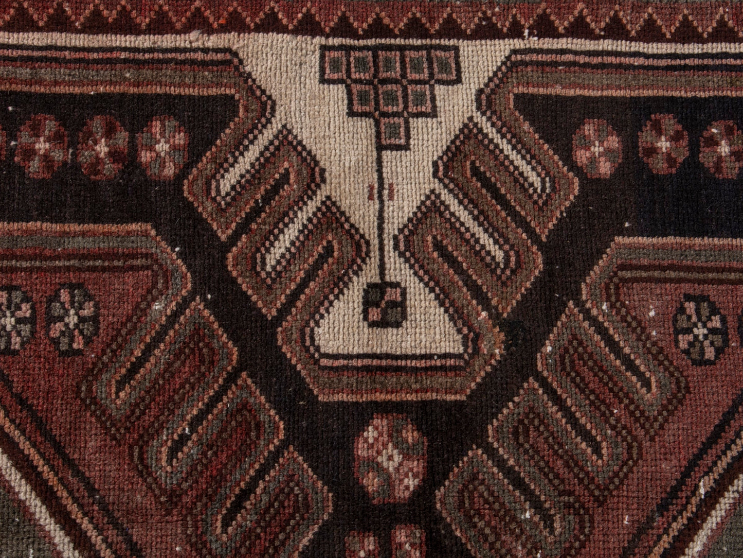 5685 - 2'11" x 4'8"