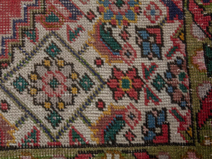 5687 - 2'11" x 4'10"