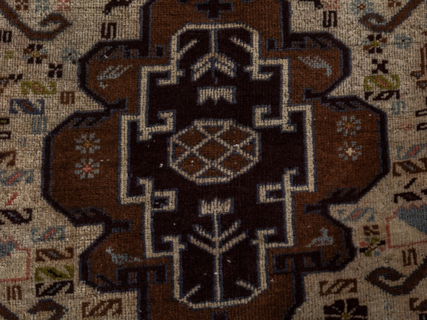 5691 - 2'11" x 4'5"