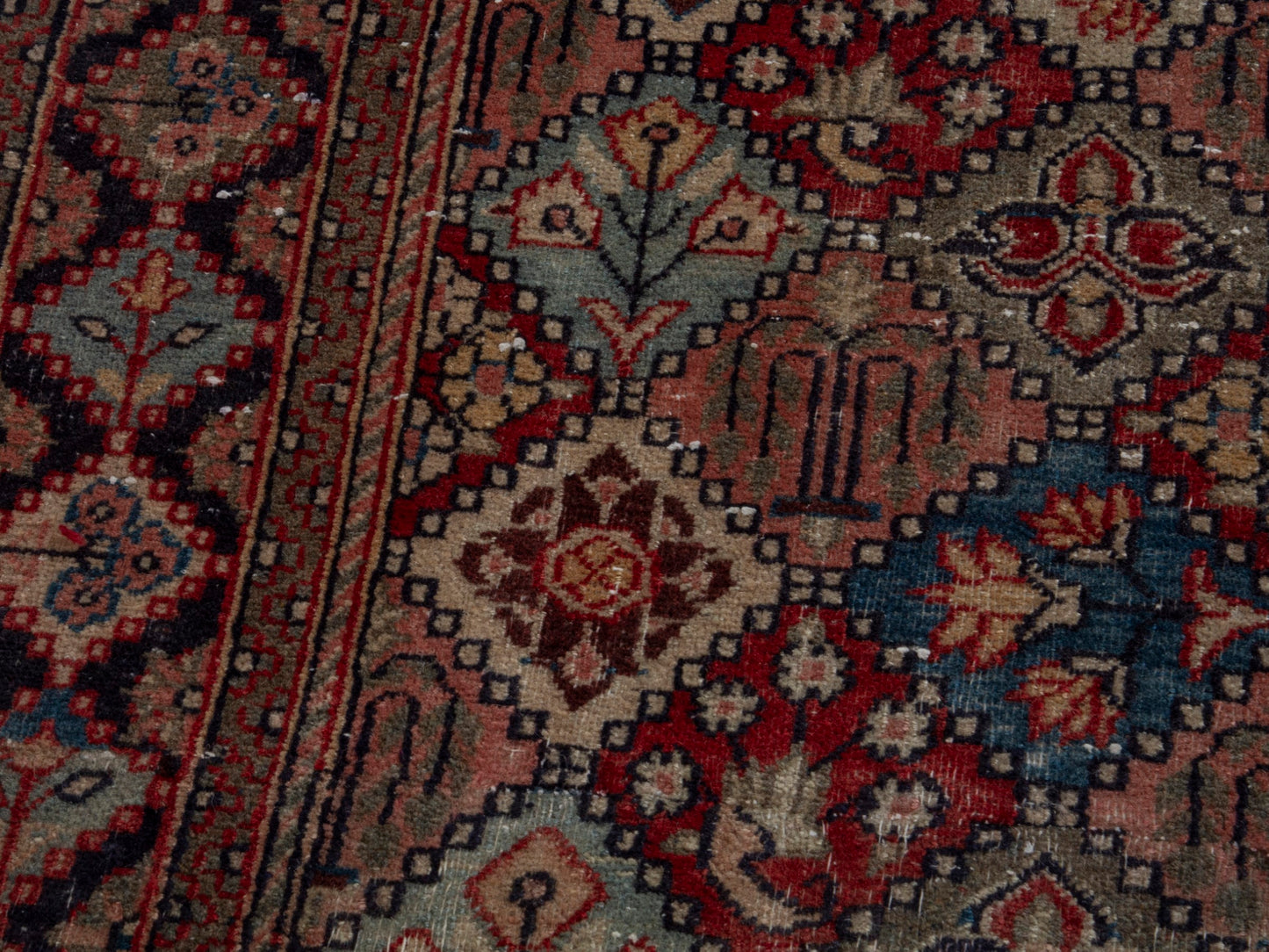 5734 - 3'11" x 3'11"