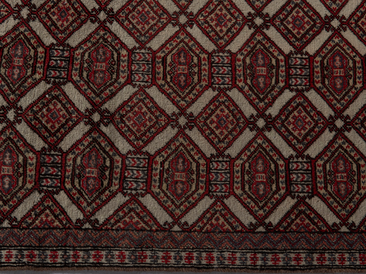 5763 - 2' x 4'11"