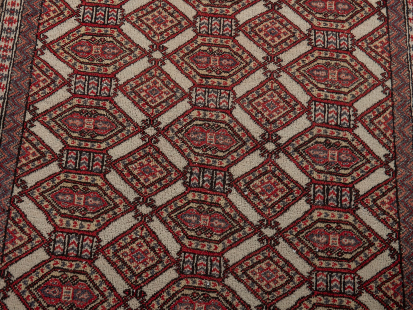 5763 - 2' x 4'11"