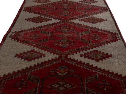 5781 - 2'2" x 5'3"