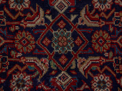 5813 - 9'1" x 12'10"