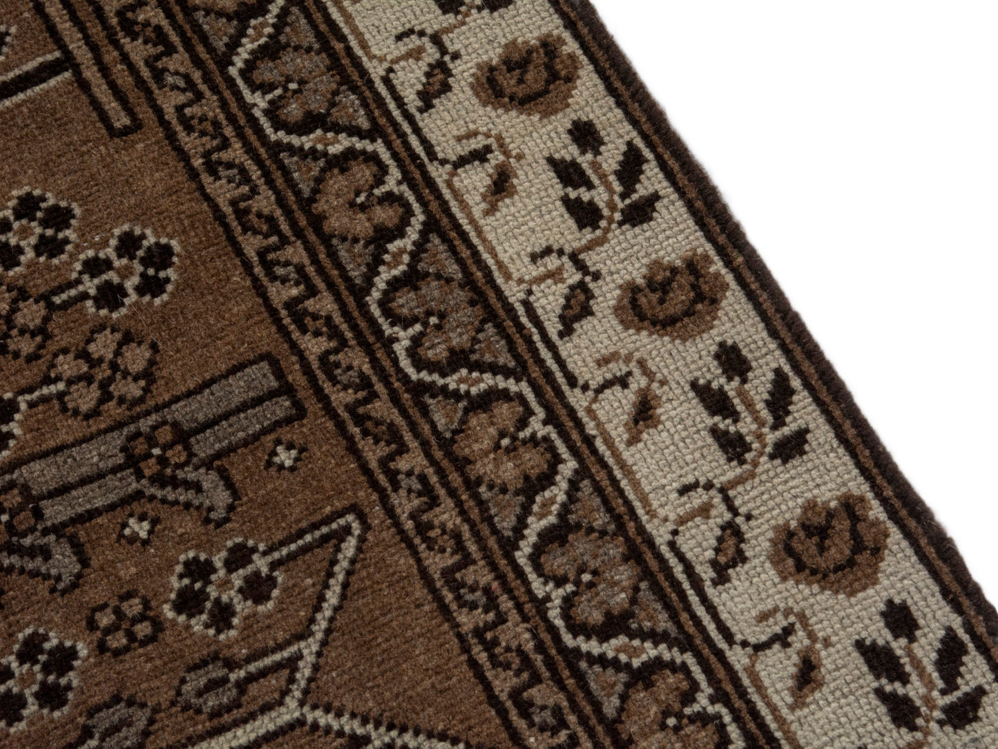 5815 - 6' x 9'2"