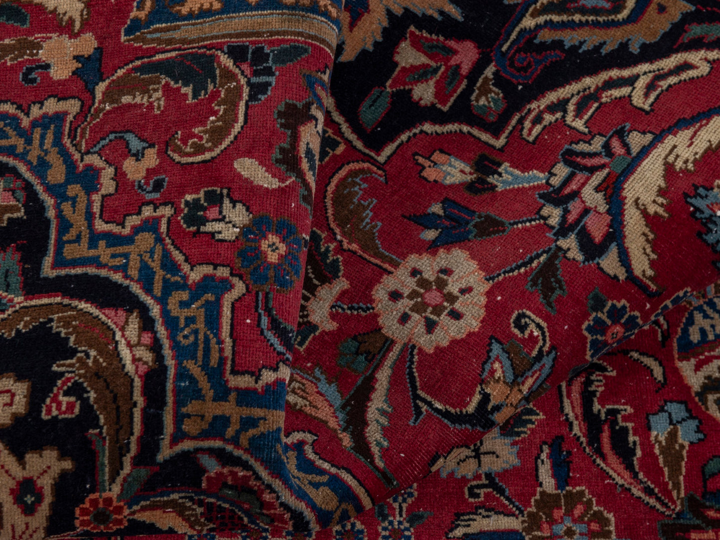 5817 - 7'5" x 10'6"