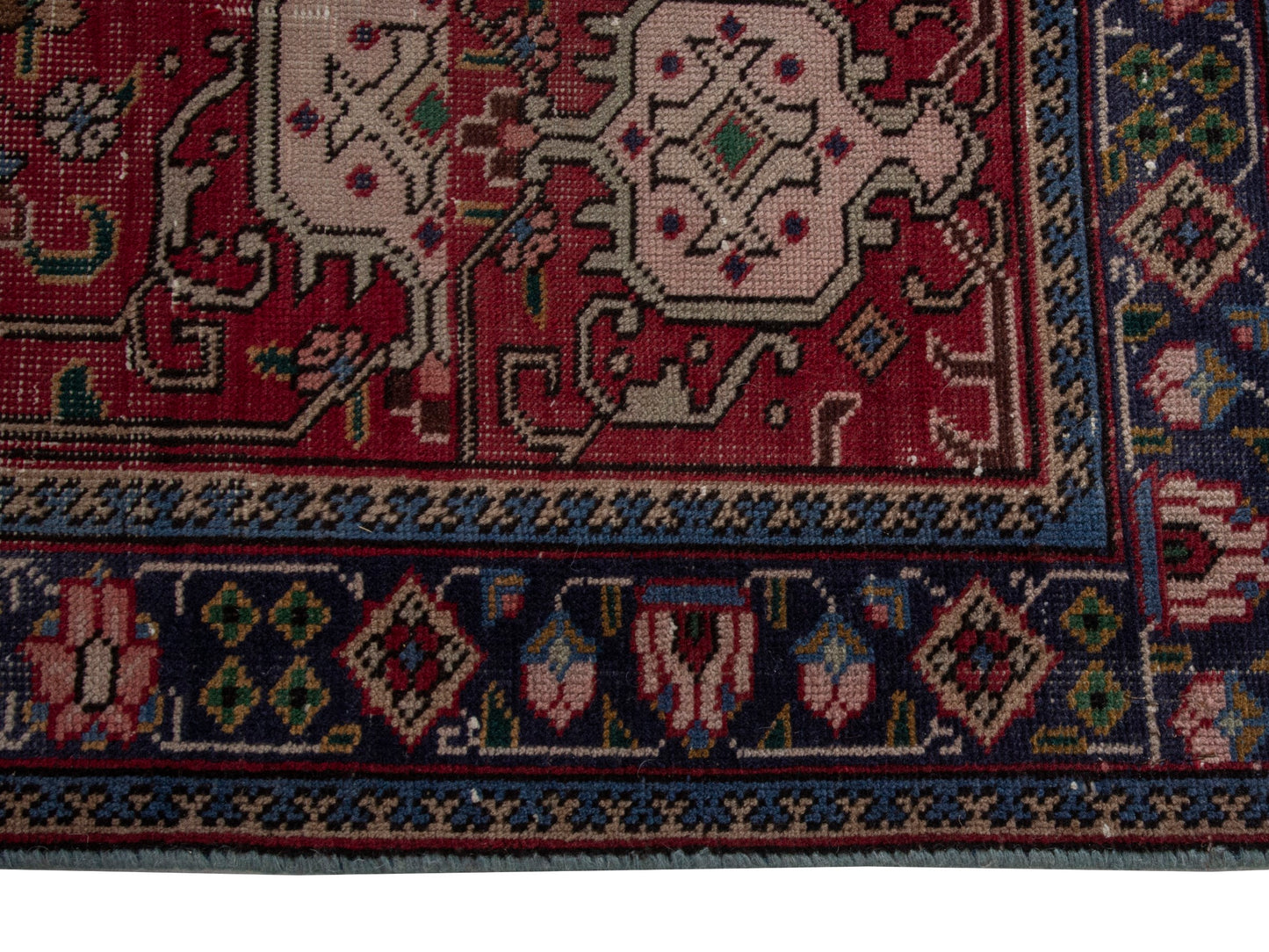 5839 - 10' x 12'6"