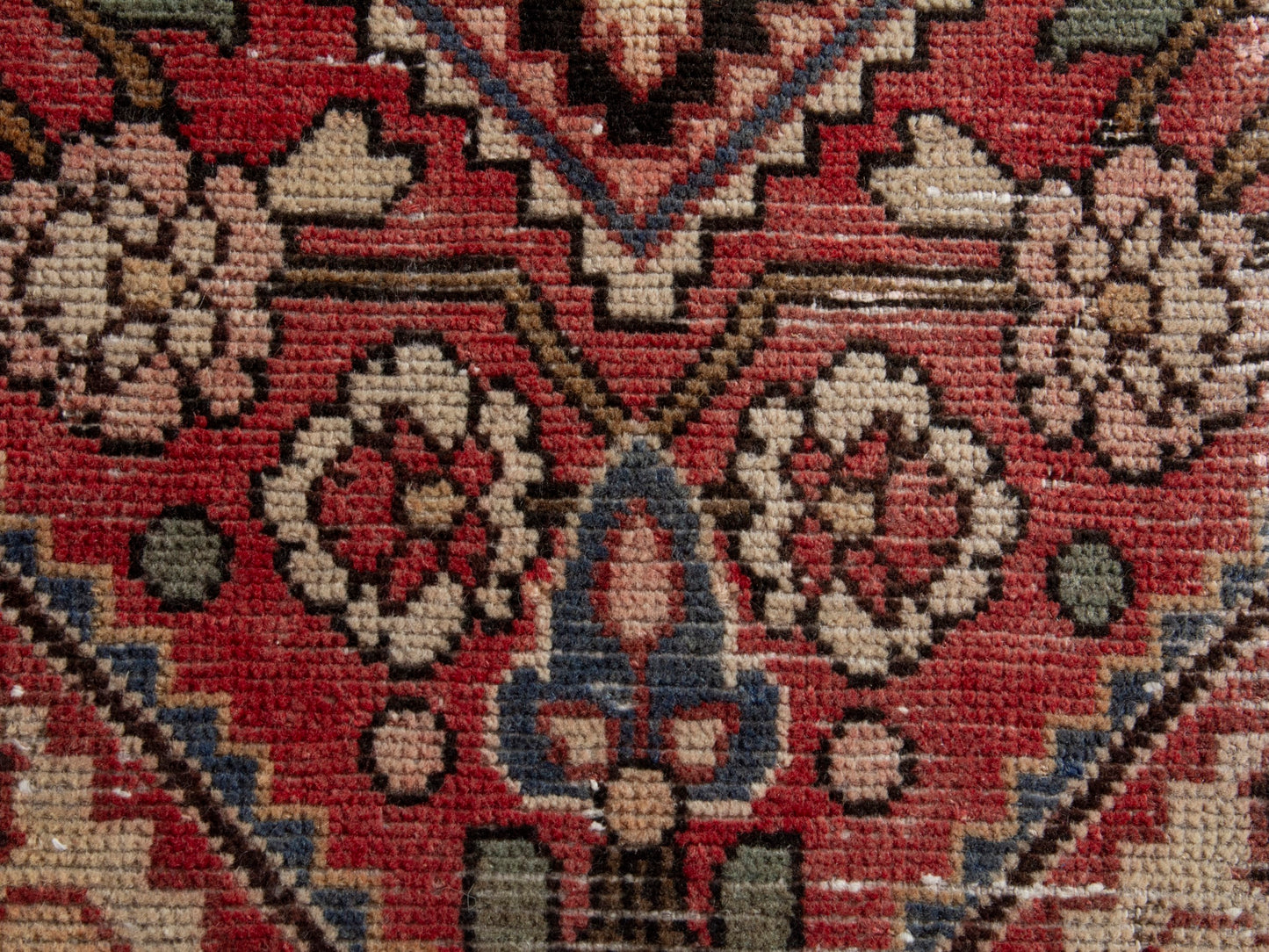 5855 - 1'8" x 3'1"