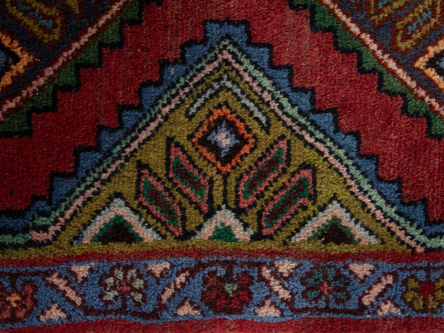 5857 - 1'10" x 2'6"