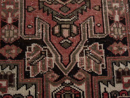5869 - 1'11" x 3'8"