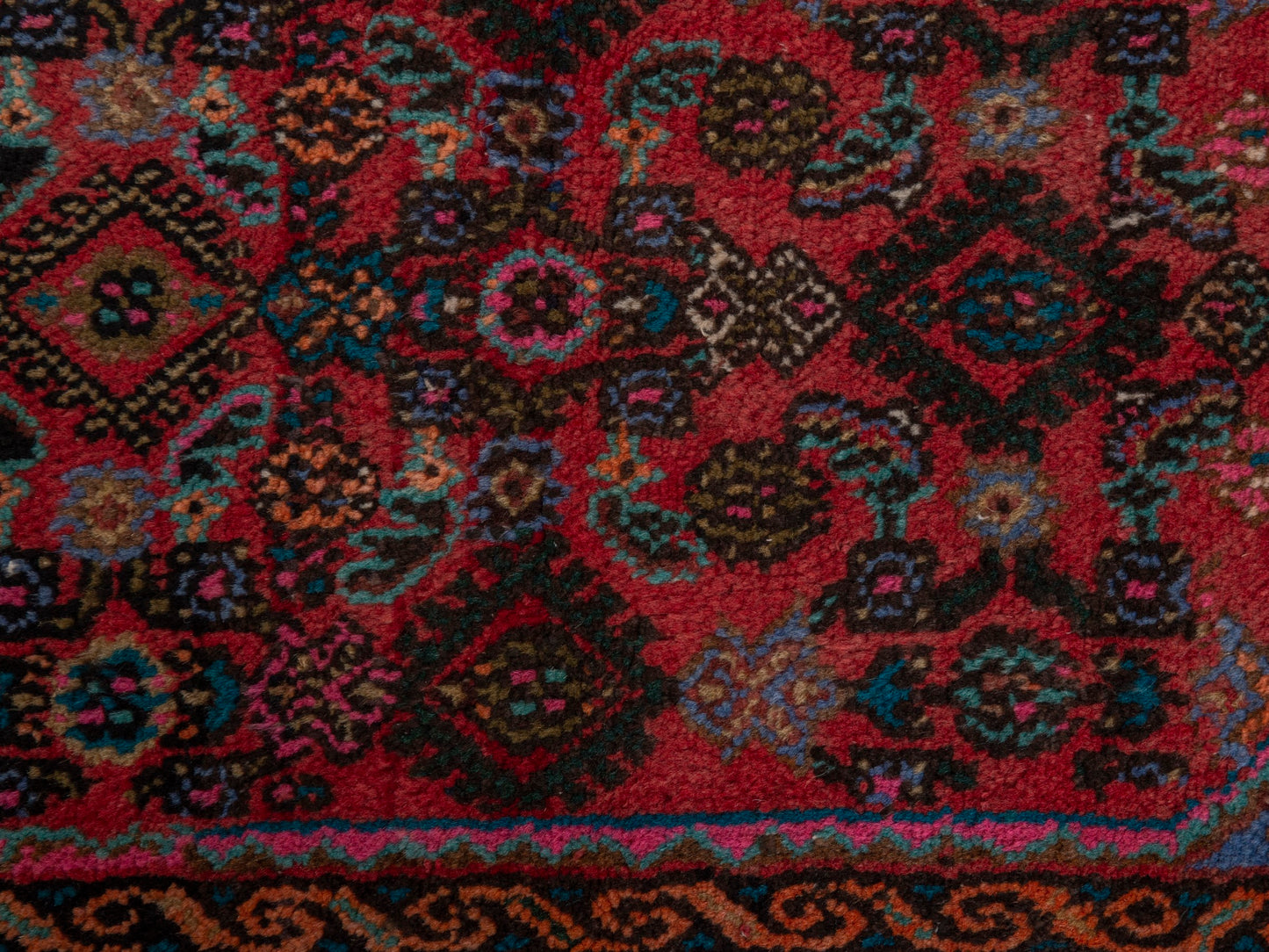 5874 - 2'4" x 3'2"