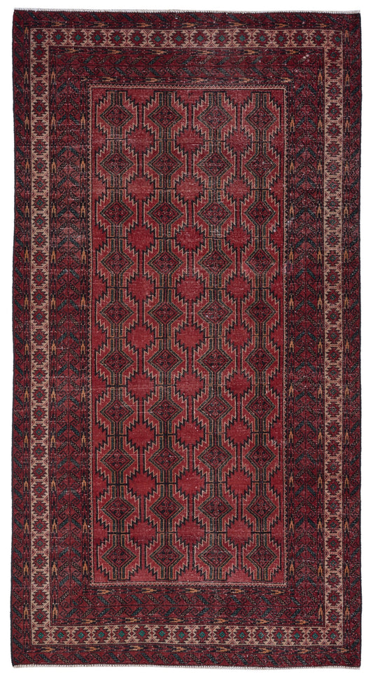 8334 - 4'8" x 8'10"