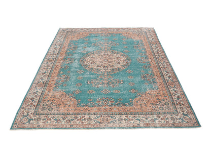 8370 - 6'10" x 10'2"