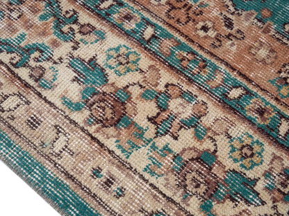 8370 - 6'10" x 10'2"