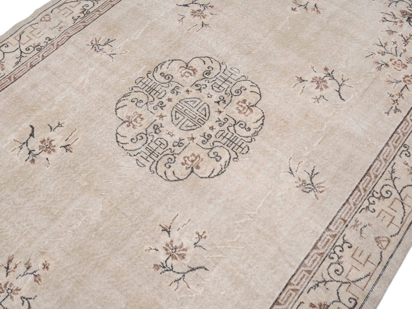 8355 - 6'10" x 10'4"