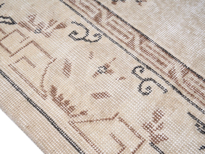 8355 - 6'10" x 10'4"