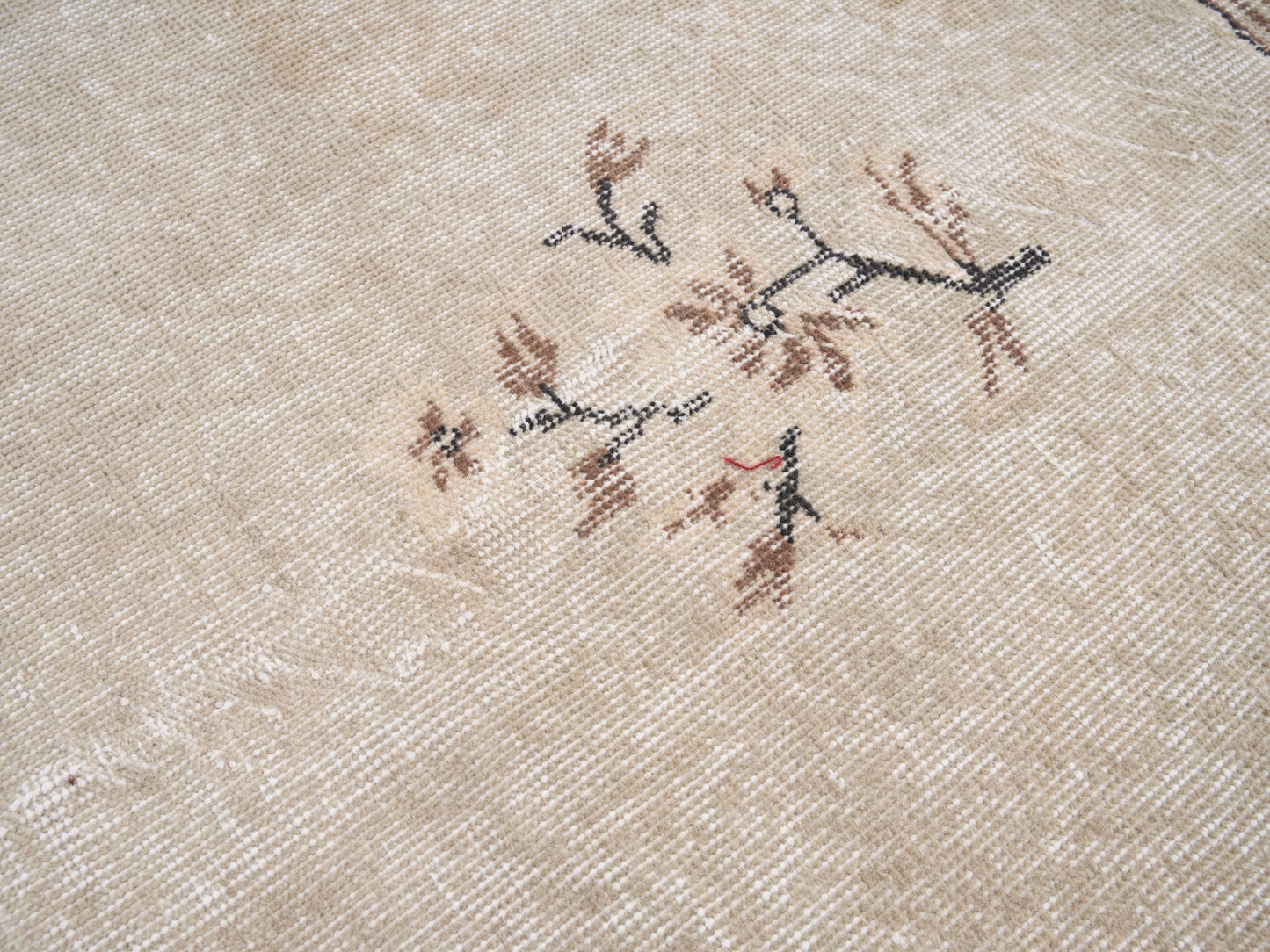 8355 - 6'10" x 10'4"