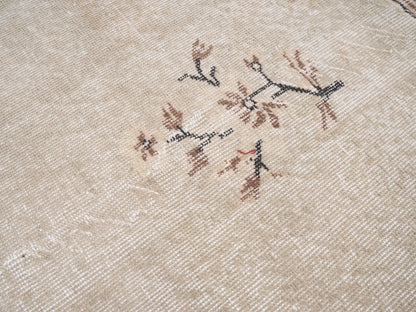 8355 - 6'10" x 10'4"