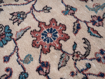 8312 - 6'11" x 10'6"