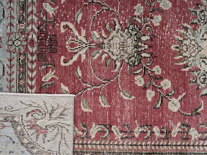 8241 - 6'6" x 10'10"