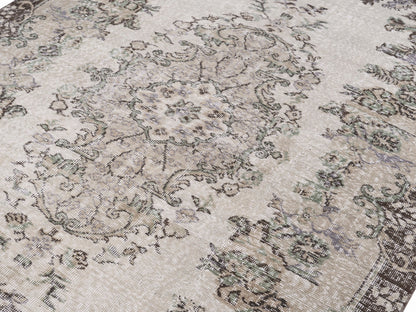 8096 - 5'10" x 9'10"