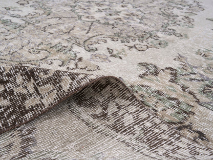 8096 - 5'10" x 9'10"